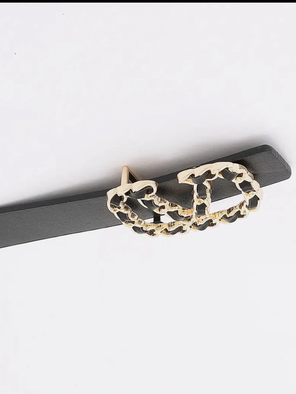 Red Chain-Link Buckle Leather Belt